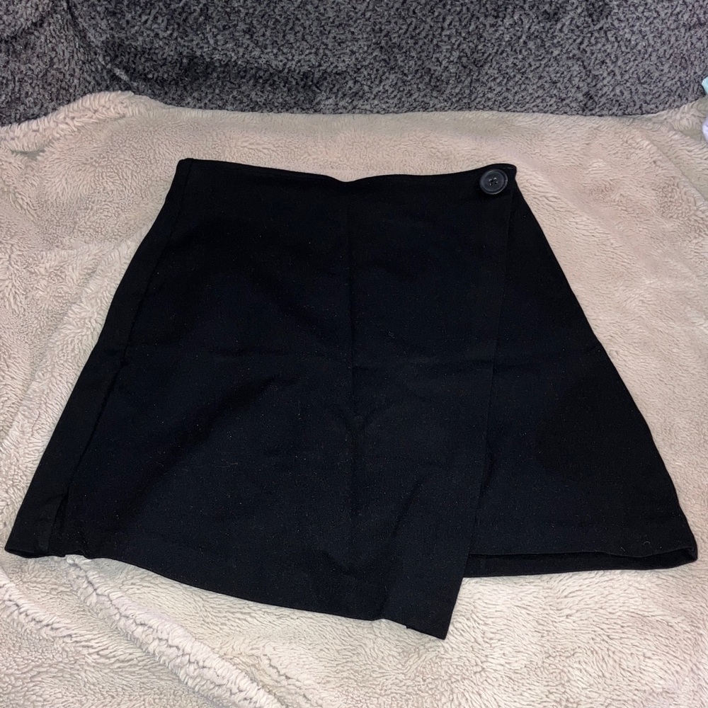 🔹4 for $30 SO Faux Wrap Mini Skirt, XS